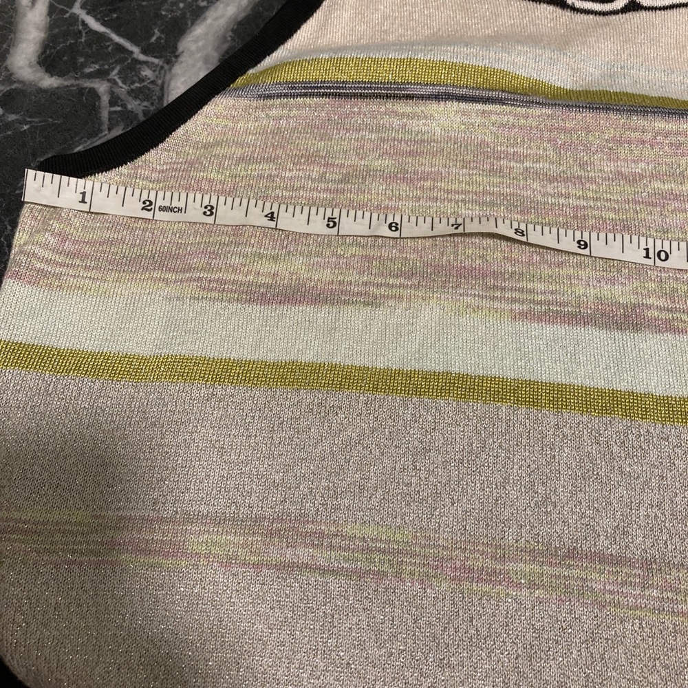 Tank top - Picture 6 of 8